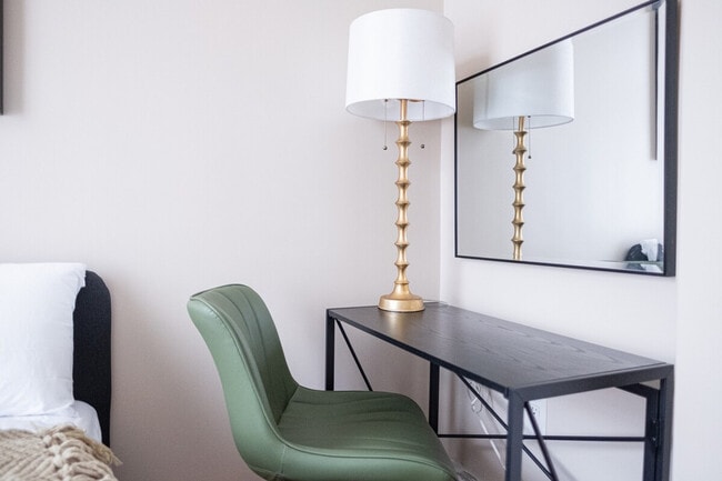 Building Photo - 245 W 113th St