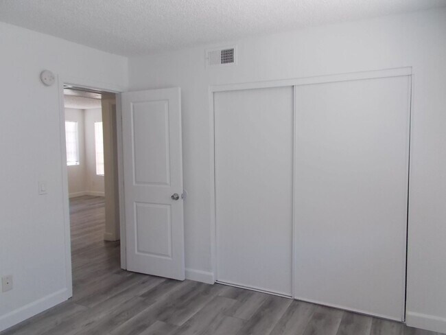 Building Photo - 2732 Alicialynn Way