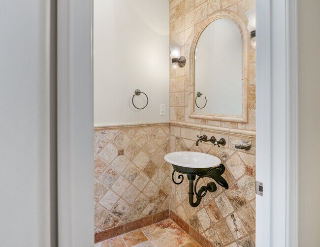 Building Photo - Custom Single Story in coveted Alvarado Es...