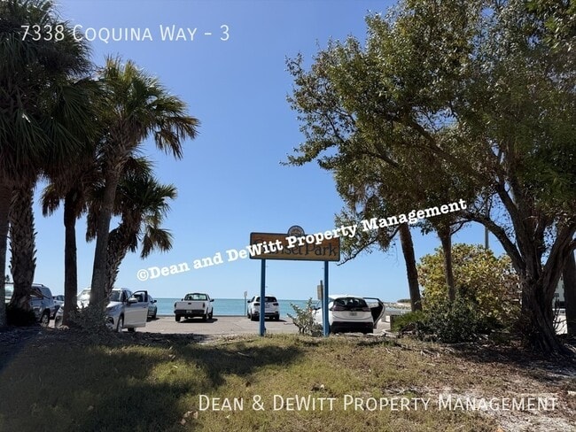 Building Photo - 7338 Coquina Way