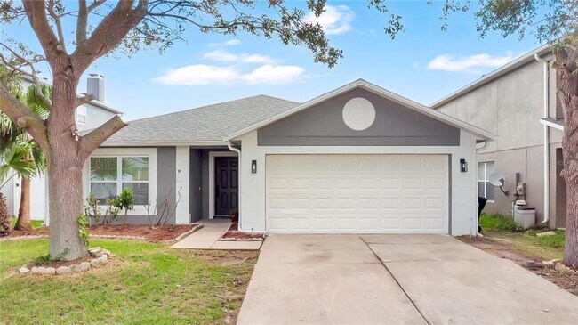 Building Photo - 531 Flower Fields Ln