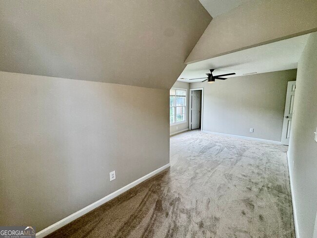 Building Photo - 1770 Highland Oaks Way NE