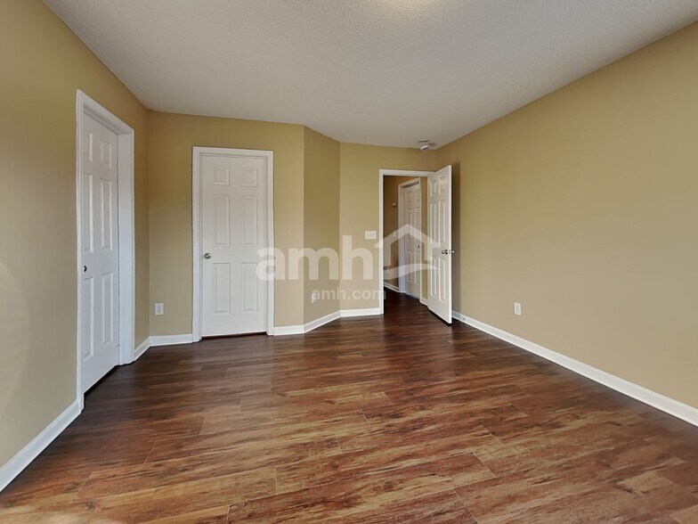 Building Photo - 6554 Guard Hill Dr