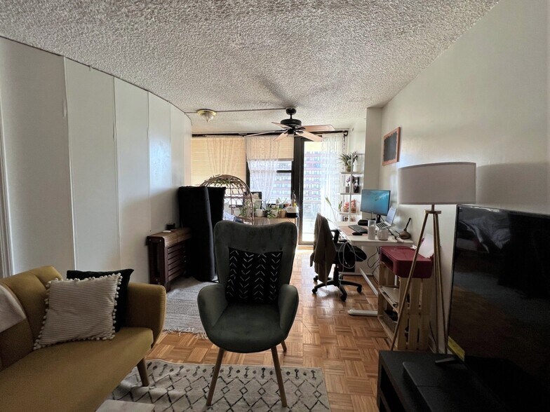 Building Photo - 280 Marin Blvd