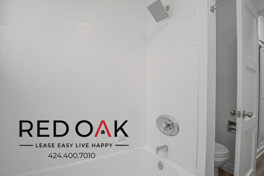 Building Photo - 1024 Menlo Ave