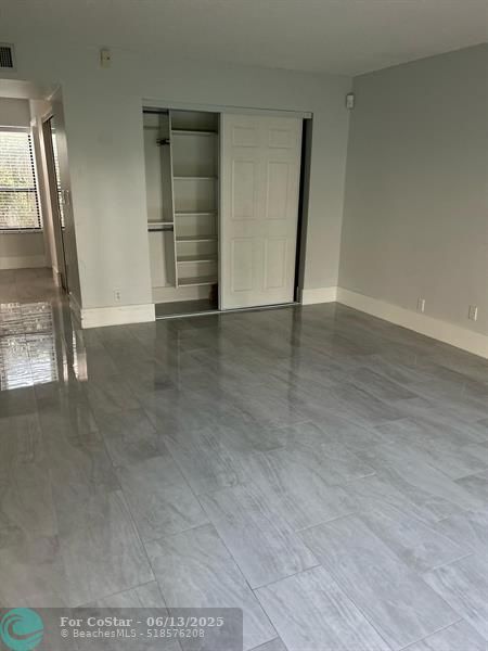 Building Photo - 5800 Camino Del Sol