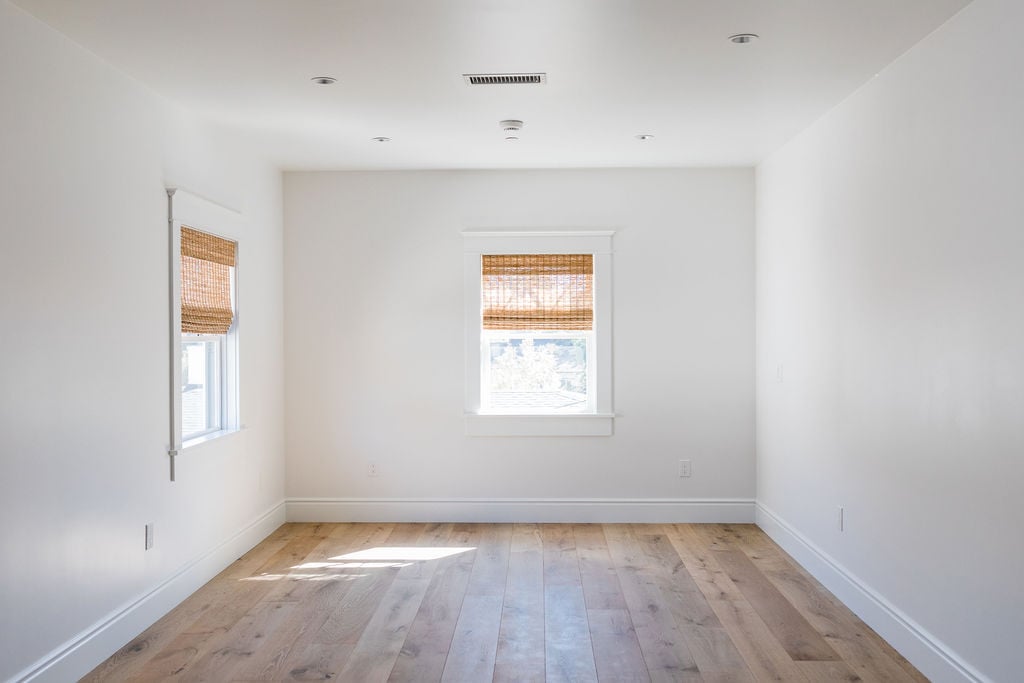 Living Area - 2510 Valencia St