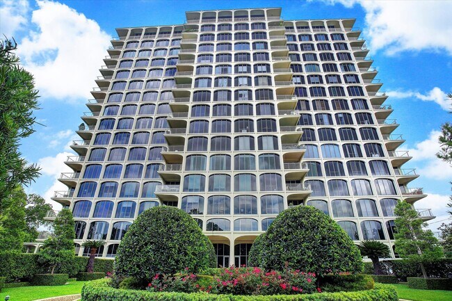 Primary Photo - 3711 San Felipe St