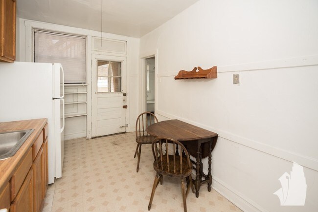 Building Photo - 2610 W Gunnison St