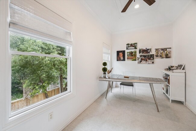 Building Photo - 6313 Sewanee Ave