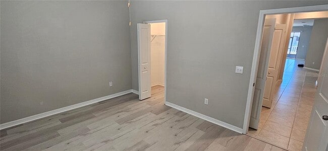 Building Photo - 13475 Crest Lake Dr