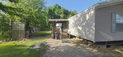 Building Photo - 405 Battlebell Rd