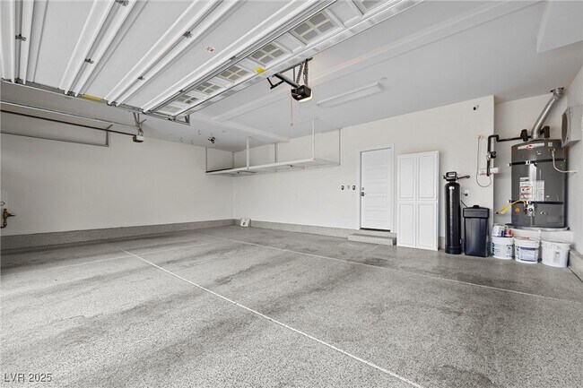 Building Photo - 2524 Sable Creek St