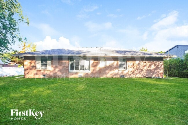 Building Photo - 1311 Lawrence Rd