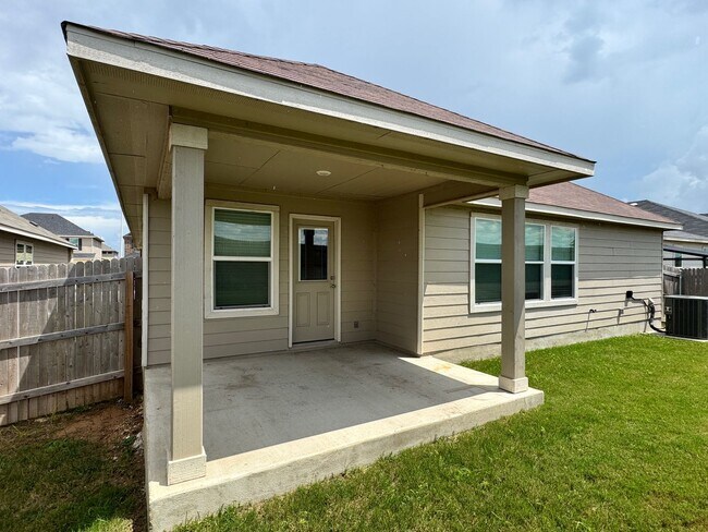 Building Photo - Coming Soon! Modern & Roomy 1 Story 4/2 in...