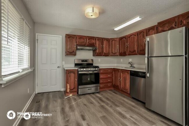 Building Photo - 2624 LINDSAY LN, FLORISSANT, MO 63031