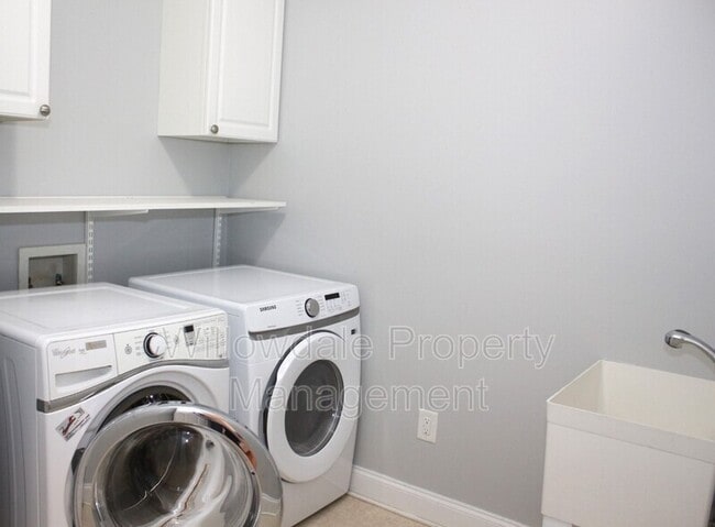 Building Photo - 107 Bridgegate Dr