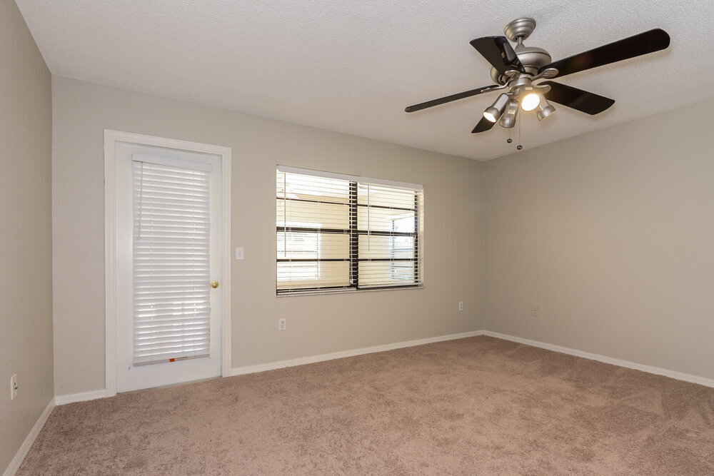 Building Photo - 4243 Tall Oak Ln