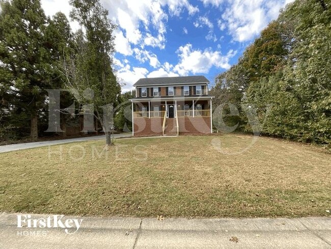 Building Photo - 925 George Pl Dr