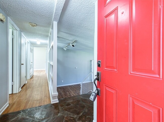 Building Photo - 4124 Micki Lynn Ave