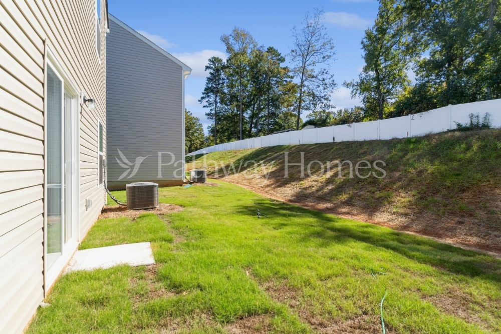 Building Photo - 6248 Lowe Ln