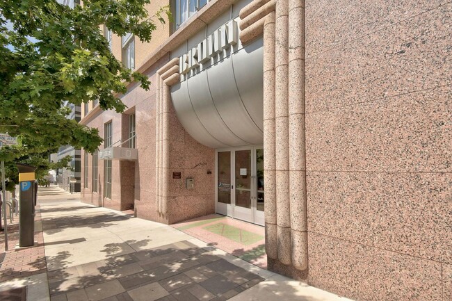 Building Photo - 710 Colorado St