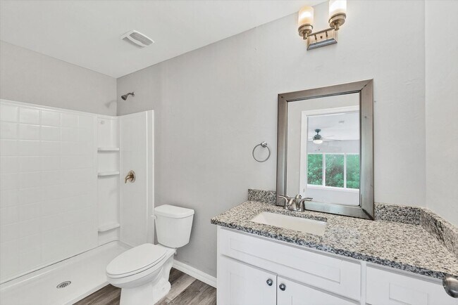 Building Photo - Duplex for rent