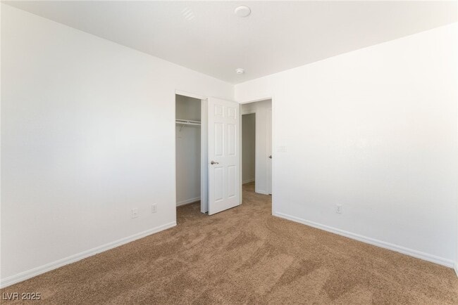 Building Photo - 32 Rosa Rosales Ct