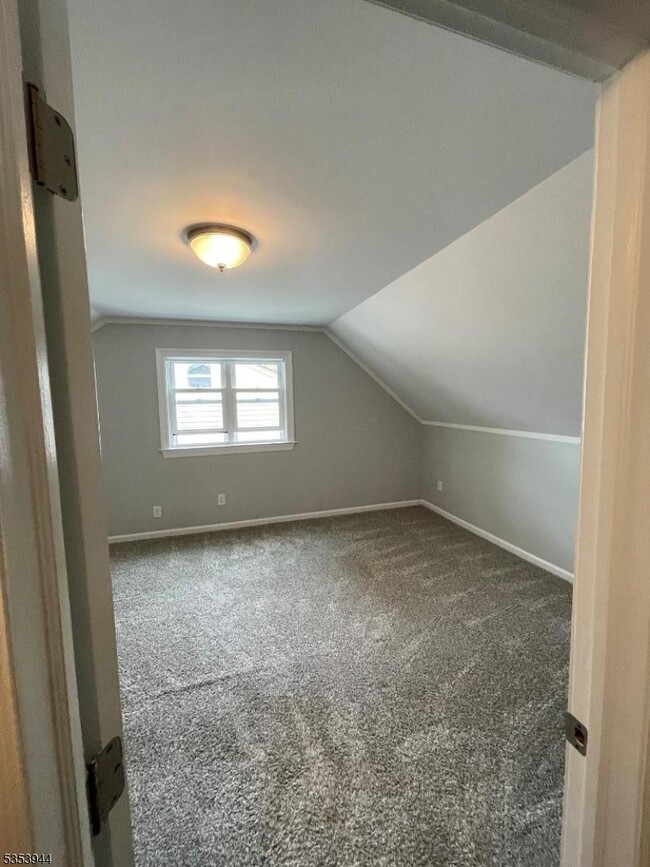 Building Photo - 54 Pawnee Ave