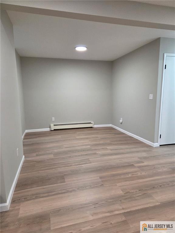 Building Photo - 645 Cricket Ln