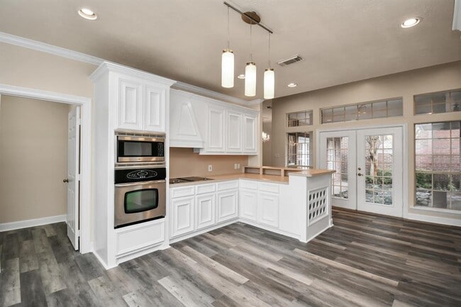 Building Photo - 4727 Cashel Castle Dr
