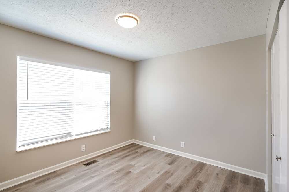 Building Photo - 3106 Creekview Ln