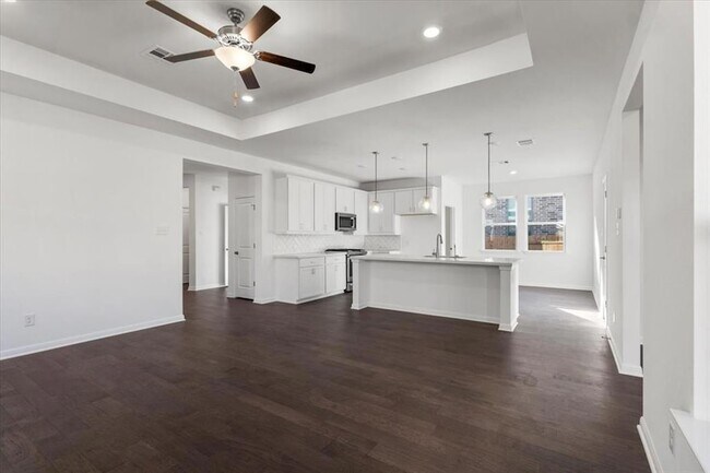 Building Photo - 133 Grn Knl Ln