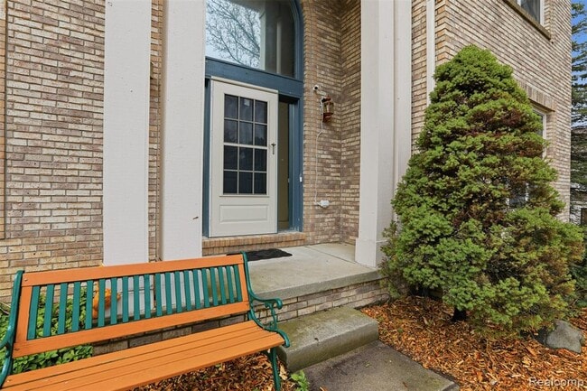 Building Photo - 3932 Fieldview Rd