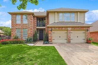 Building Photo - 4032 Oak Grove Ct
