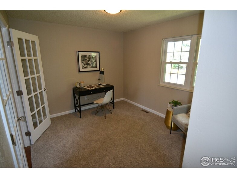 Building Photo - 990 Sparta Dr