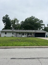 Building Photo - 6051 Graystone Dr