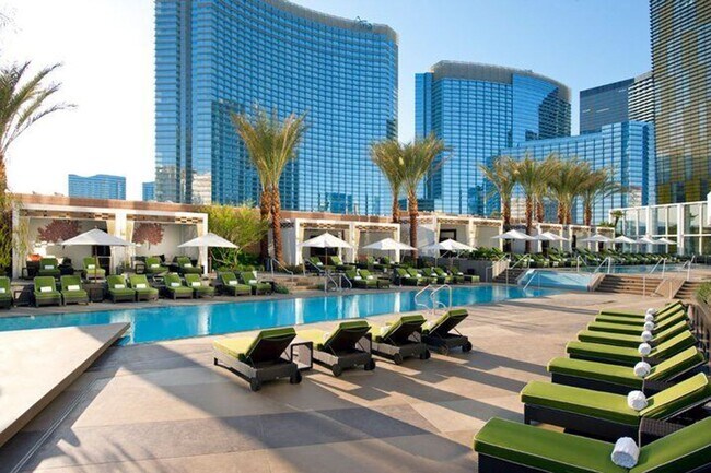 Building Photo - Waldorf Astoria 4001-Strip/City/Mtn Views from this Stunning FULLY FURNISHED 1Bd/1.5Ba Residence