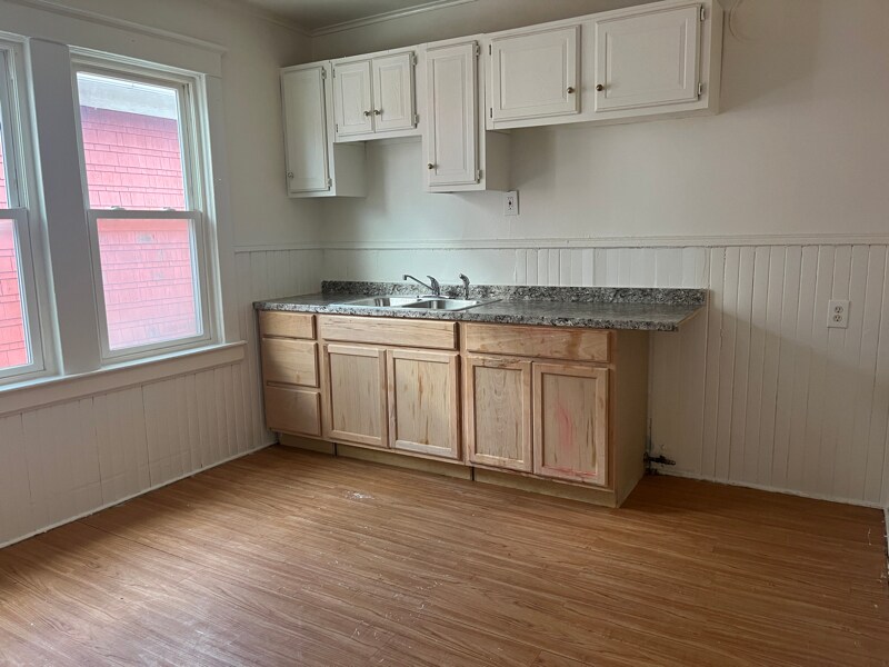Building Photo - 38 Goulding Ave