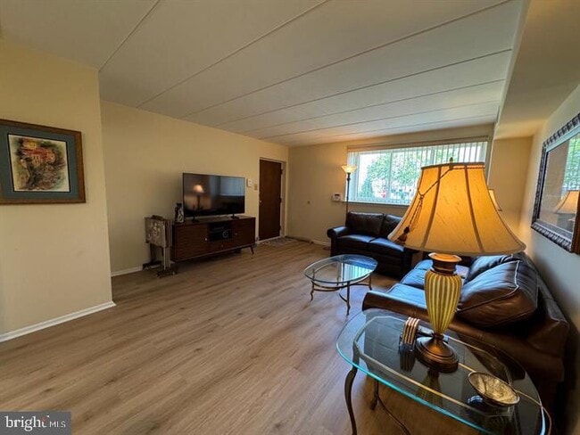 Building Photo - 10201 Bustleton Ave