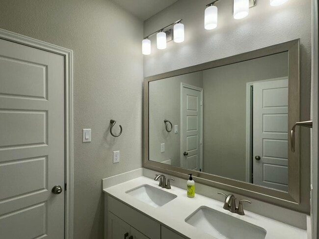 Building Photo - 8409 Soaring Sky Ln