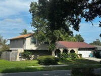 Building Photo - 3813 Orange Pointe Rd