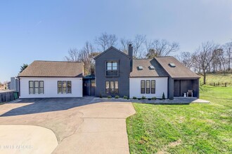 Building Photo - 5114 McKamey Rd