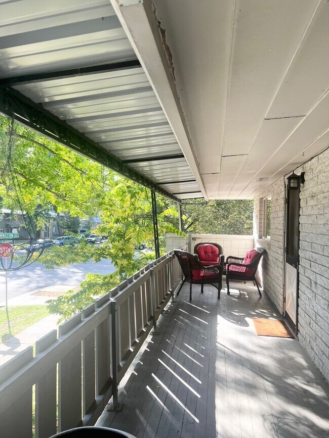 Building Photo - 2 bedroom, 1 Bath, 2nd Floor Condo - Old Town Fort Collins, CO