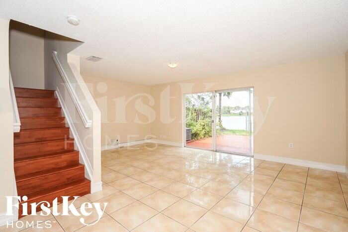 Building Photo - 17755 SW 140th Ct
