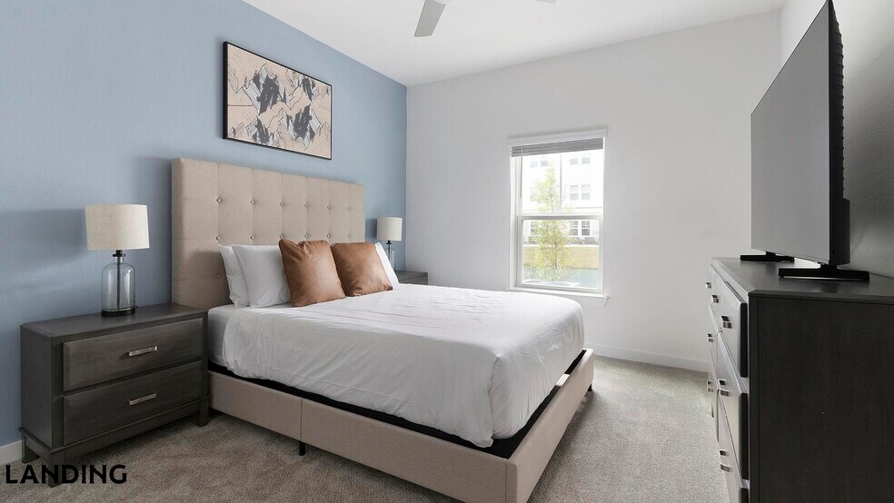 Building Photo - 12525 Tibbets Ln