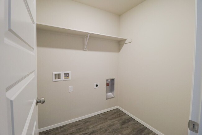 Building Photo - 1506 S 83rd St
