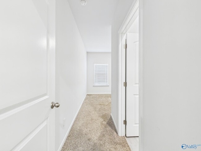 Building Photo - 506 E River Landing Blvd