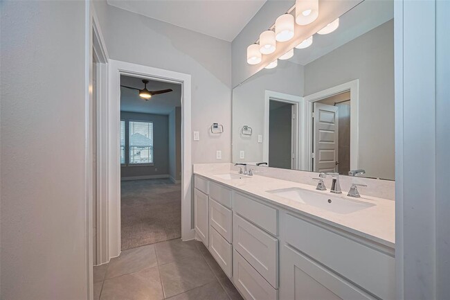 Building Photo - 1322 McMurtry Ridge Dr