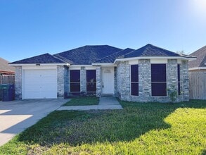Building Photo - Beautiful 4B/2B Home in Pharr